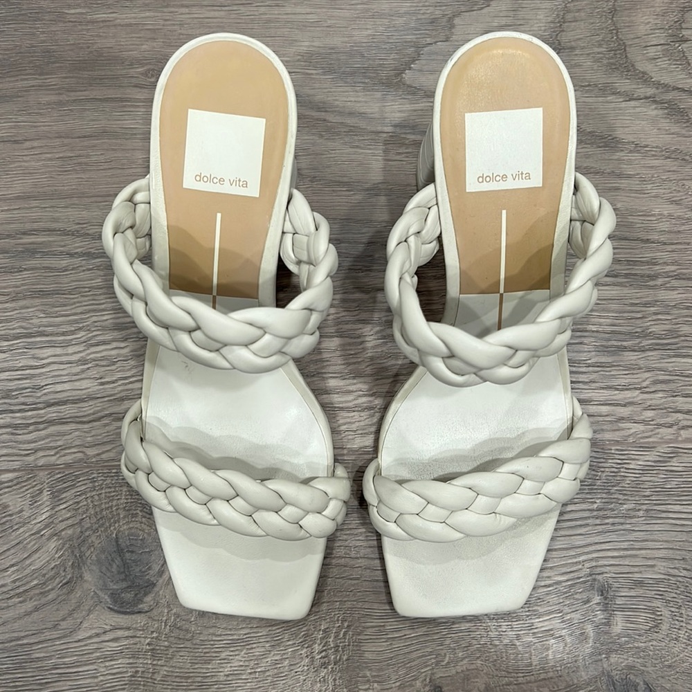 Dolce Vita Paily heels in ivory